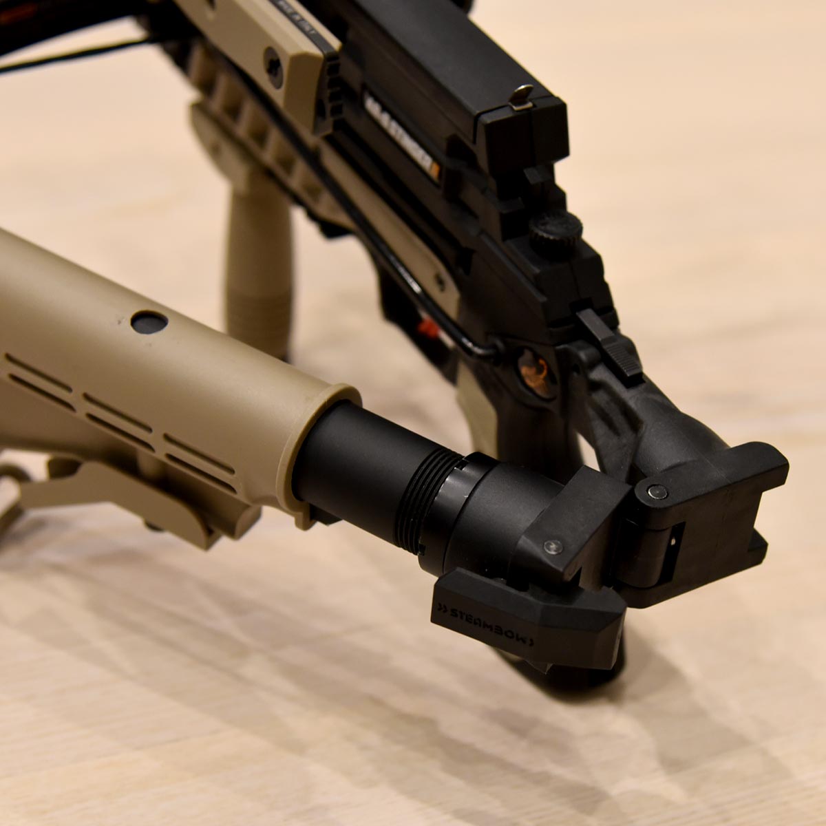 AR-6 Stinger II Klappschaft-Adapter